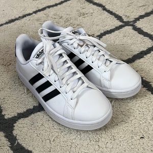 Adidas - Grand Court Sneakers